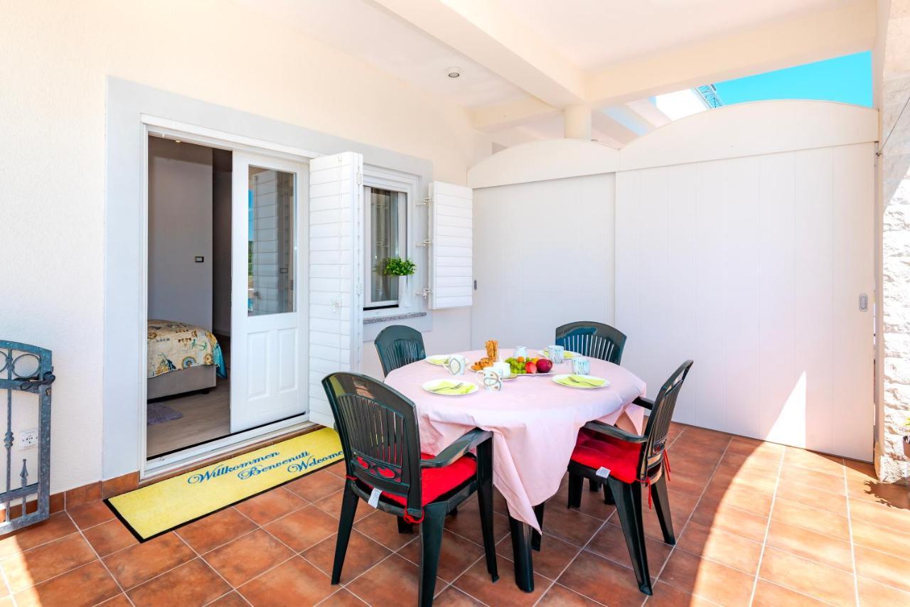 Apartment Bilice Beach מראה חיצוני תמונה