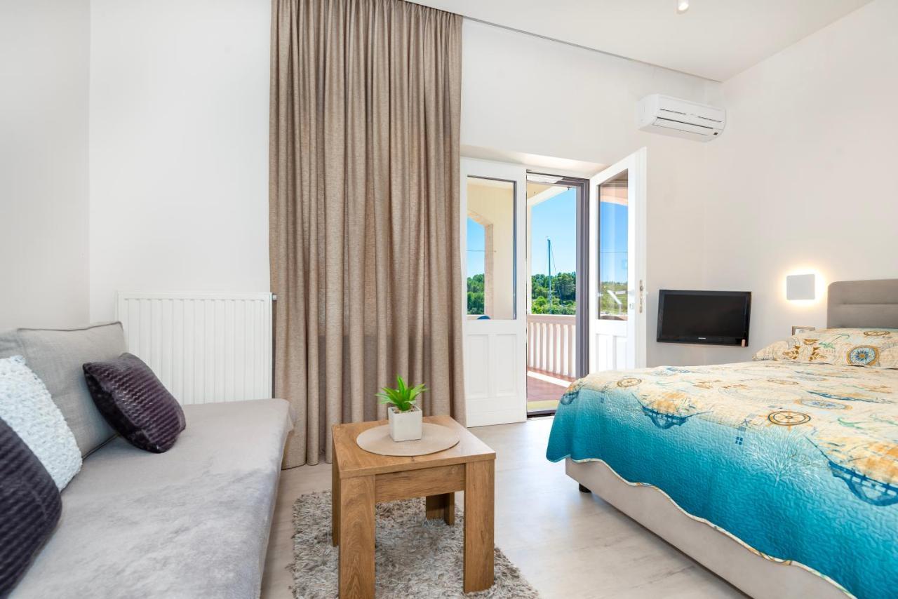 Apartment Bilice Beach מראה חיצוני תמונה