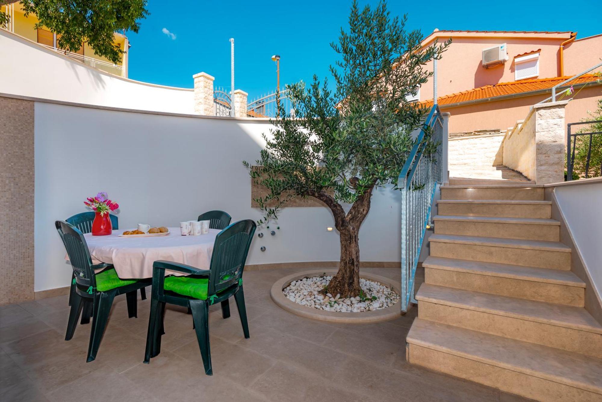 Apartment Bilice Beach מראה חיצוני תמונה