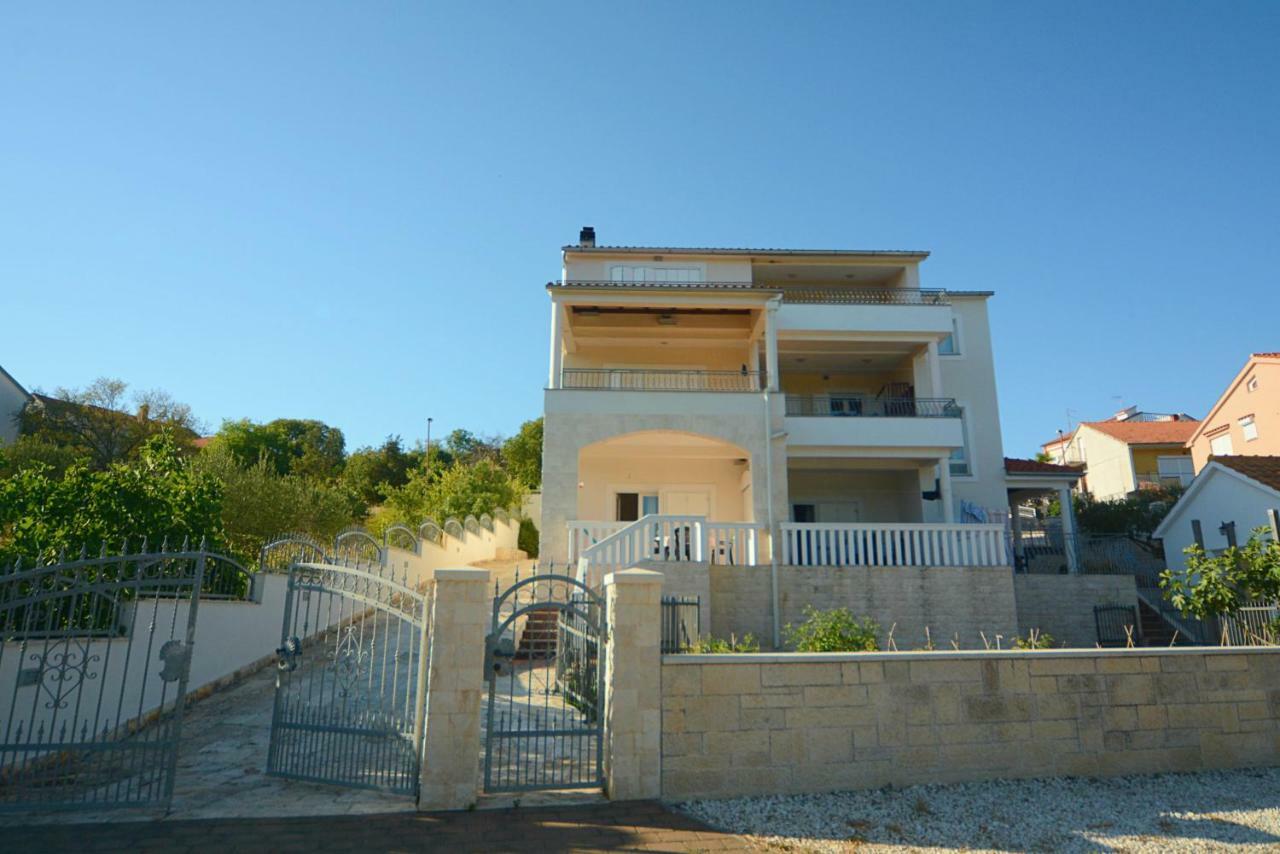 Apartment Bilice Beach מראה חיצוני תמונה